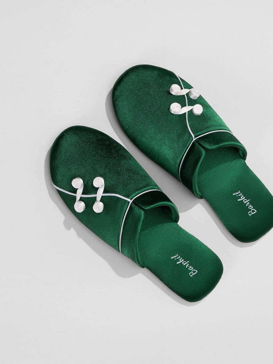 Luxury Silk Robe pajama sets for women Best Gift Guide for her Wedding Gift | Ulivary