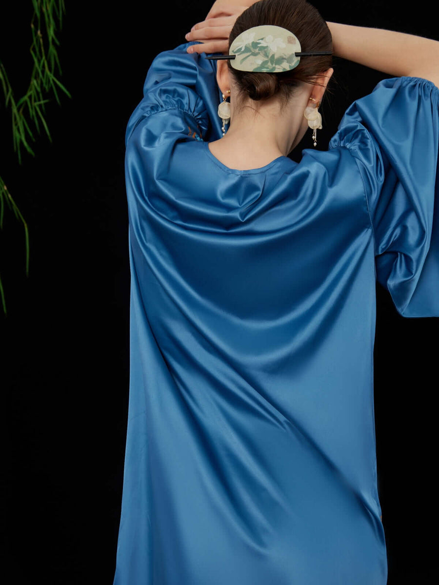 Luxury Silk Robe pajama sets for women Best Gift Guide for her Wedding Gift | Ulivary