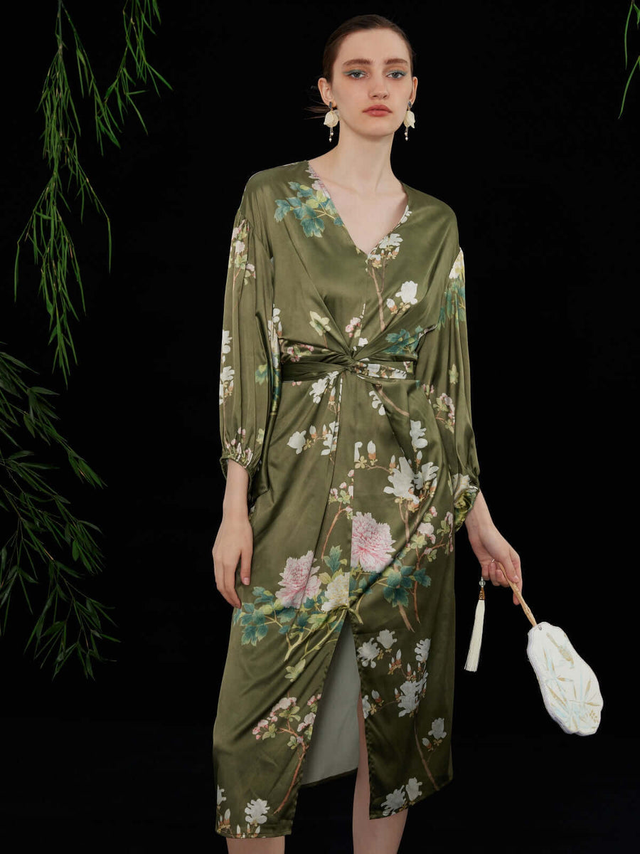 Luxury Silk Robe pajama sets for women Best Gift Guide for her Wedding Gift | Ulivary