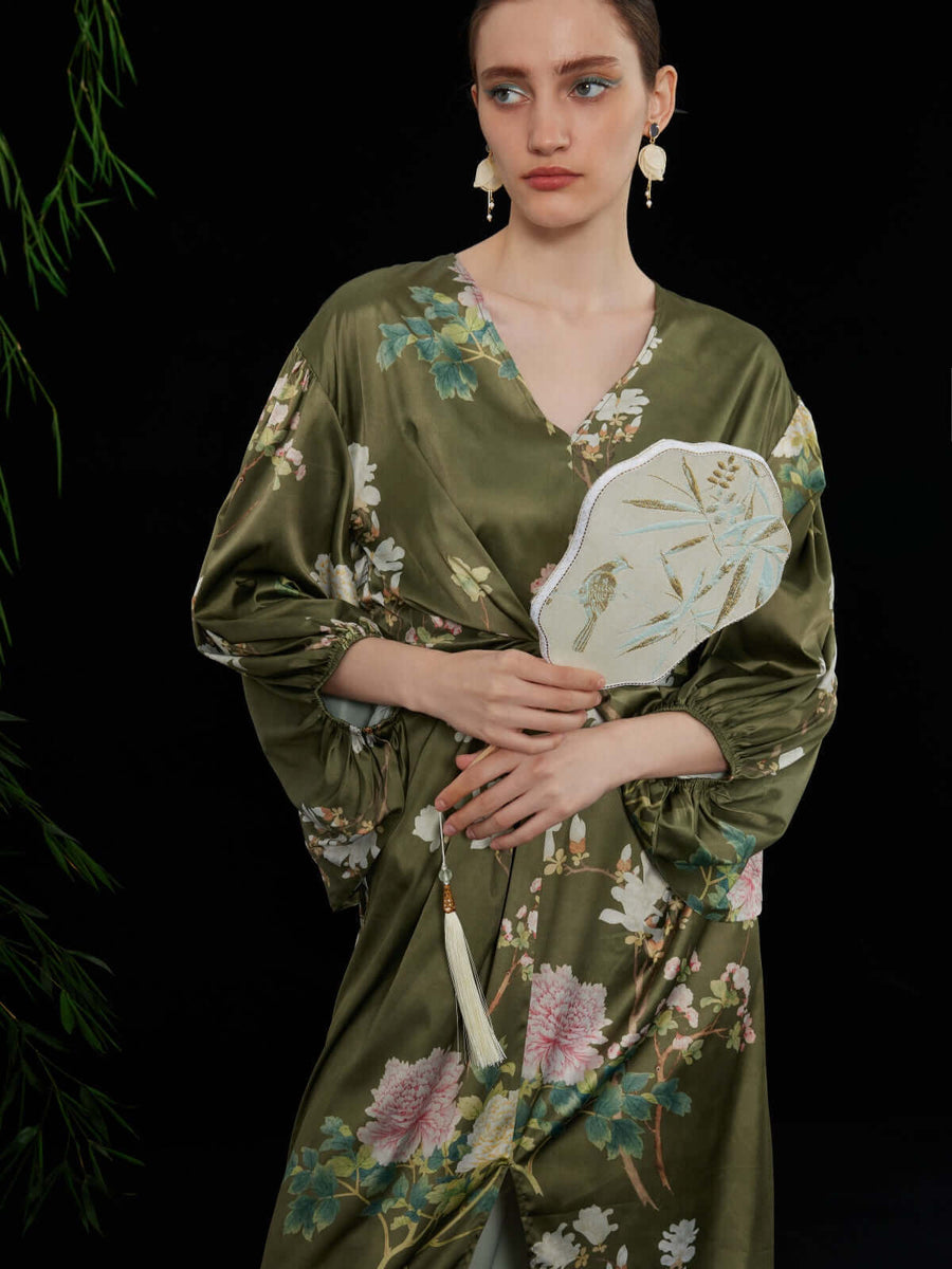 Luxury Silk Robe pajama sets for women Best Gift Guide for her Wedding Gift | Ulivary