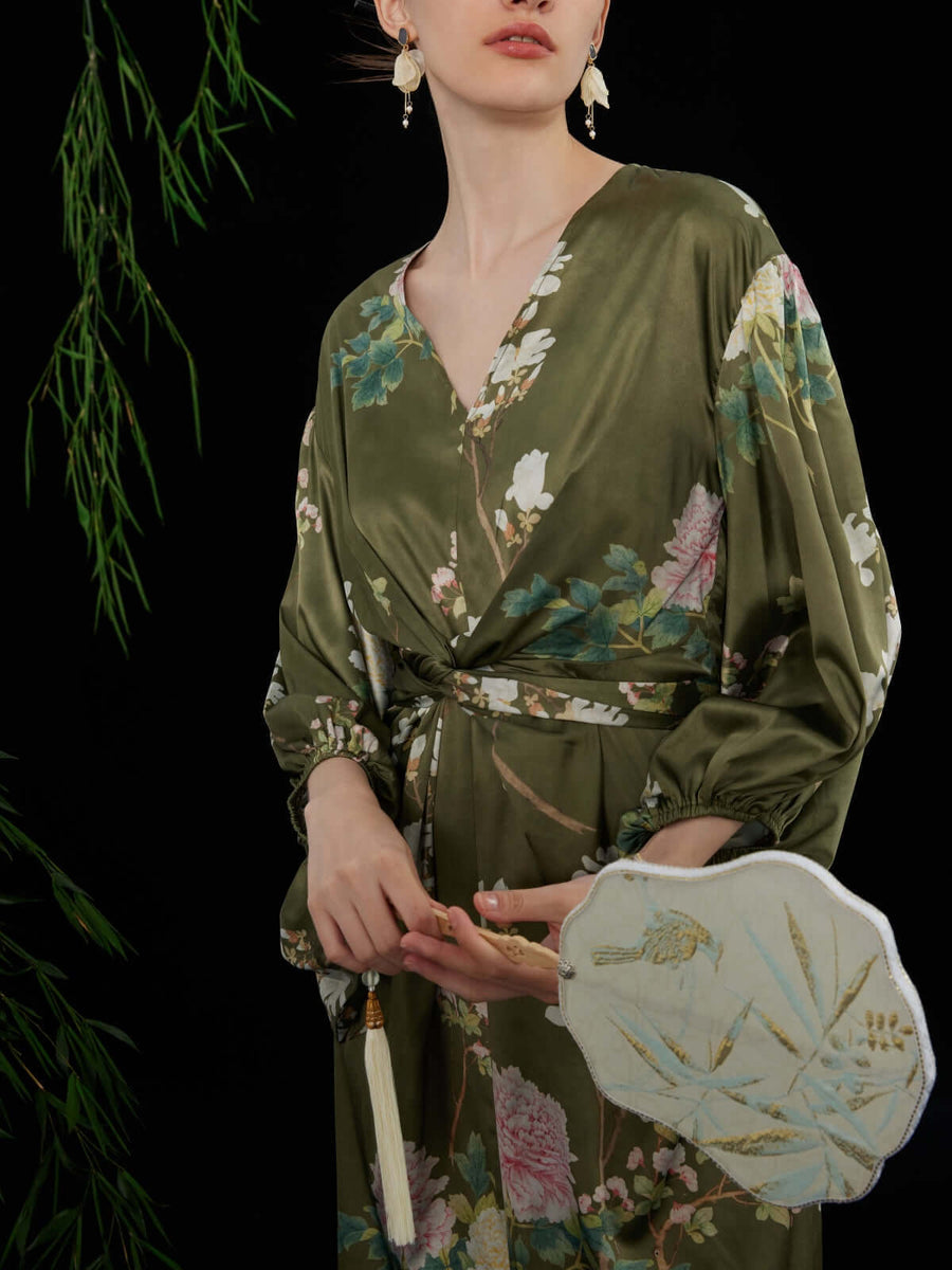Luxury Silk Robe pajama sets for women Best Gift Guide for her Wedding Gift | Ulivary